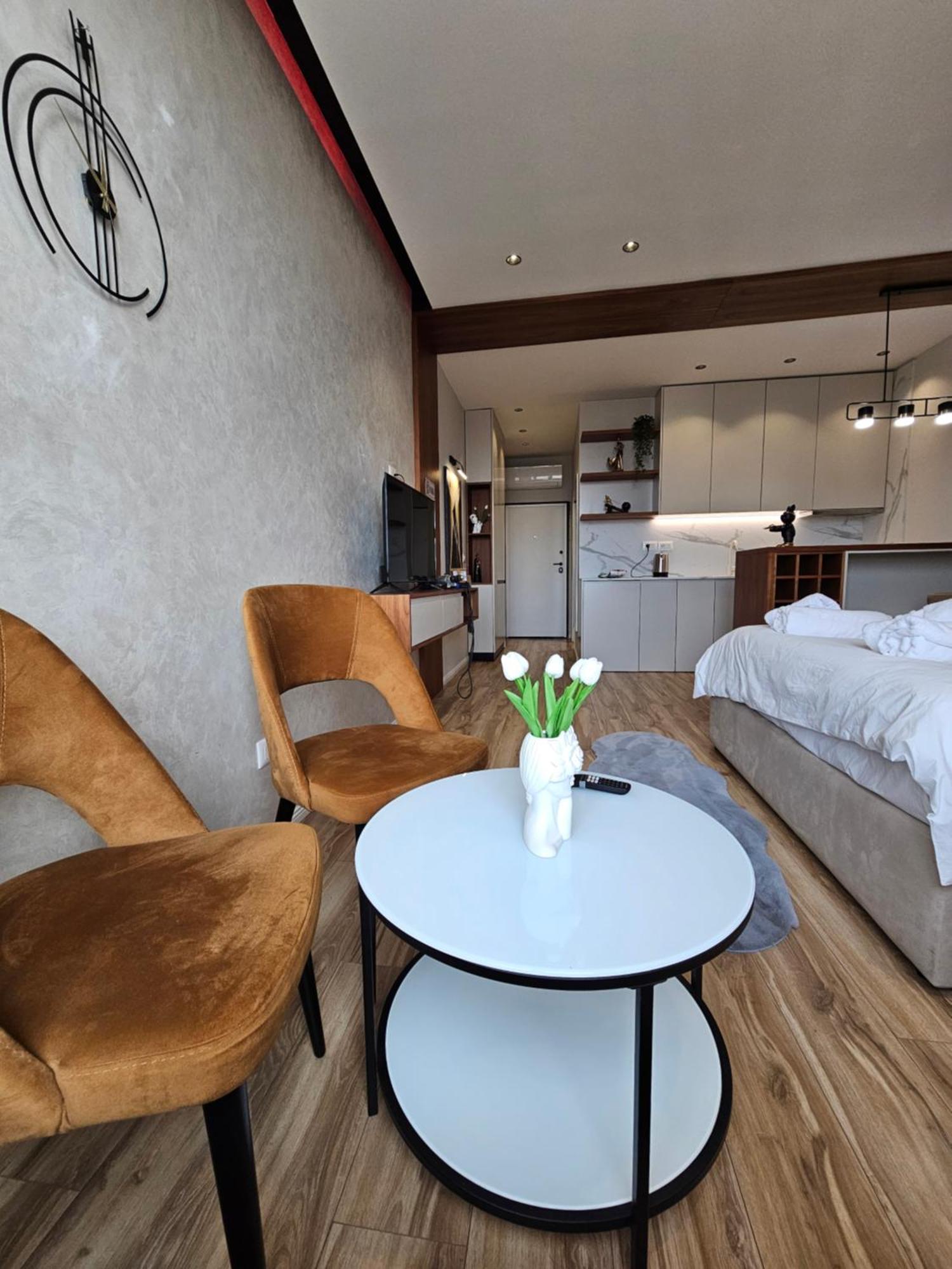 Apartament Luxury Square 21, Seven Heavens Tirana